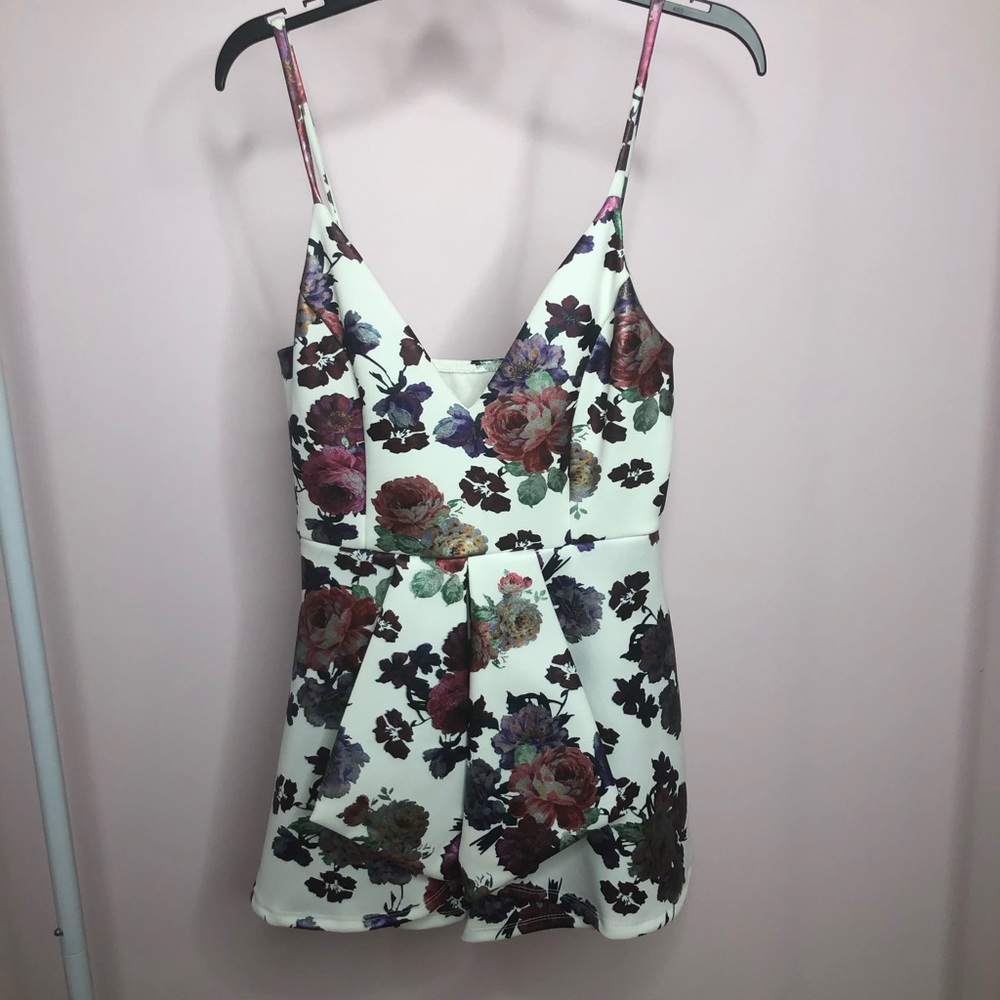 ENTRY Floral pattern Romper